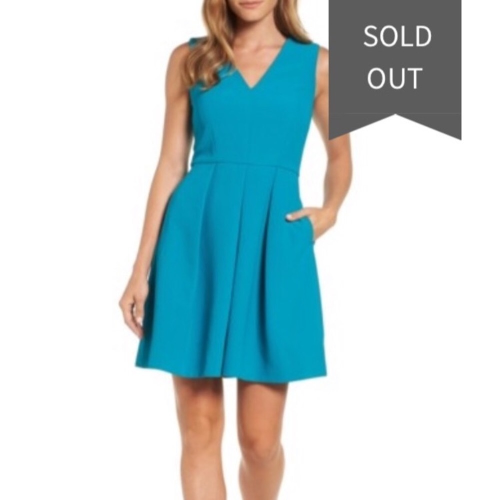 Sale🌸Draper James love circle fit and flare dress